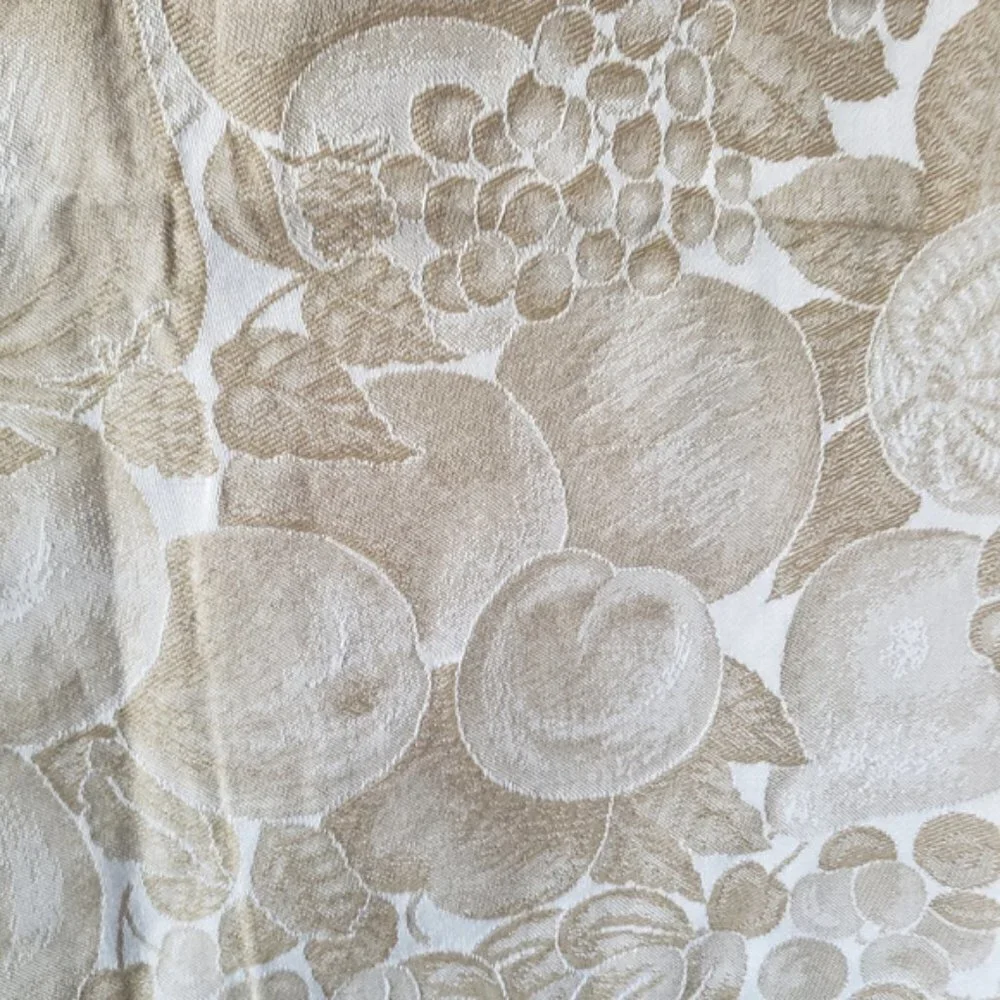 Fringed Fruit Jacquard Pale Gold & Cream Overlay/Tablecloth/Table Throw 38